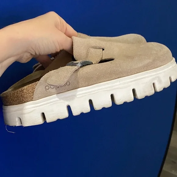 Papillio Birkenstock Cream Sole Clogs - Picture 3 of 7